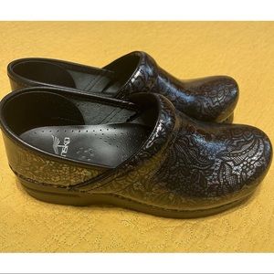 Dansko Henna Floral Professional Clogs